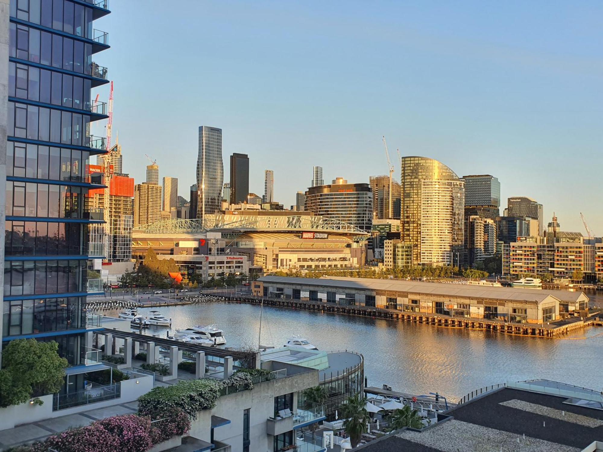 Harbour Escape Apartments Docklands — Photos 3